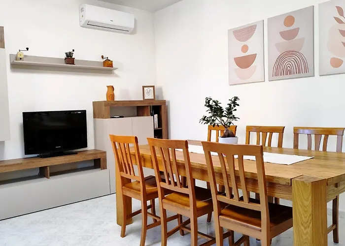 Apartment Domus Dei Castellari *