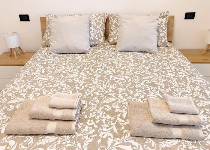 Apartment Domus Dei Castellari Santo Stefano di Magra